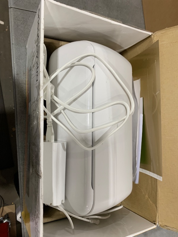 Photo 1 of Cricut Joy Xtra Cutting Machine