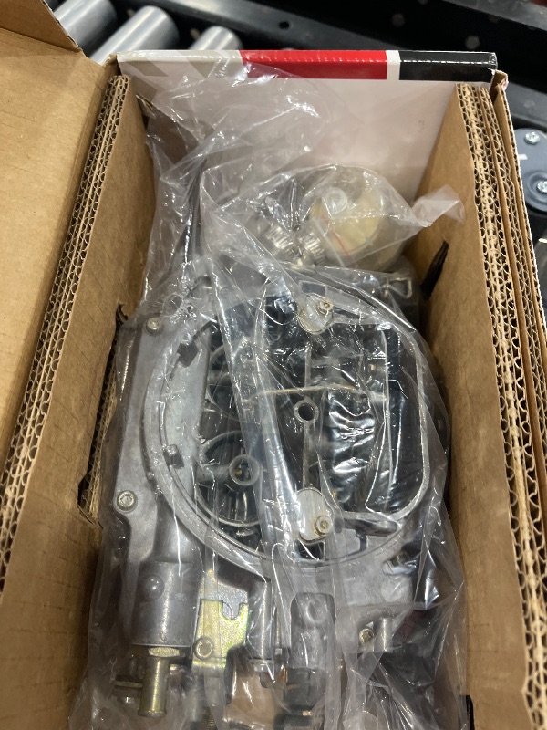 Photo 1 of Edelbrock 1405 Performer 600 CFM Square Bore 4-Barrel Air Valve Secondary Manual Choke New Carburetor