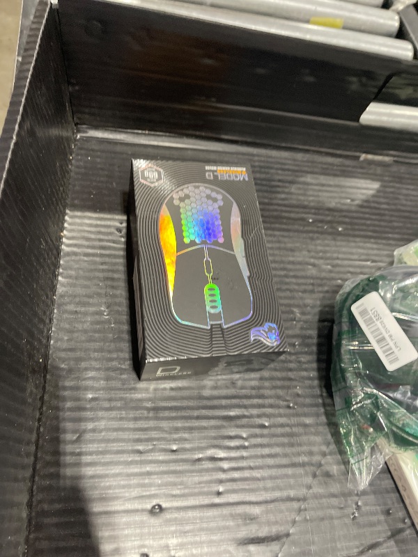 Photo 1 of Glorious Gaming - Model D 2 Wireless Ergonomic Mouse, Superlight 66g, up to 210 hr Battery Life, 26K Optical Sensor, 6 Programmable Buttons, 80 Million Clicks, FPS, MMO, MOBA, Battle Royale (Black)