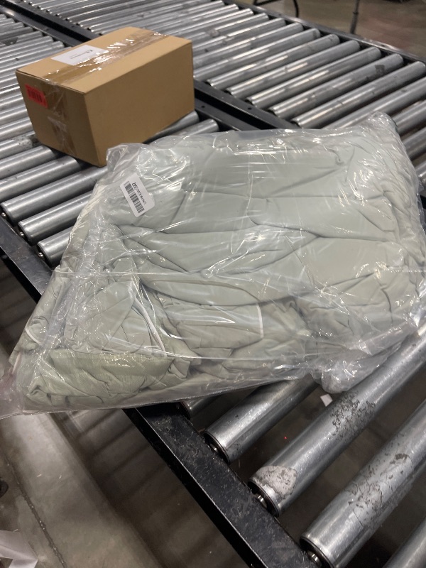 Photo 1 of Cozy Bliss Seersucker Cooling Comforter King Size, Q-Max 0.4 Reversible Lightweight Cooling Blanket, Breathable Silk Smooth Summer Bedding Quilt for Hot Sleepers Night Sweats Sage Green