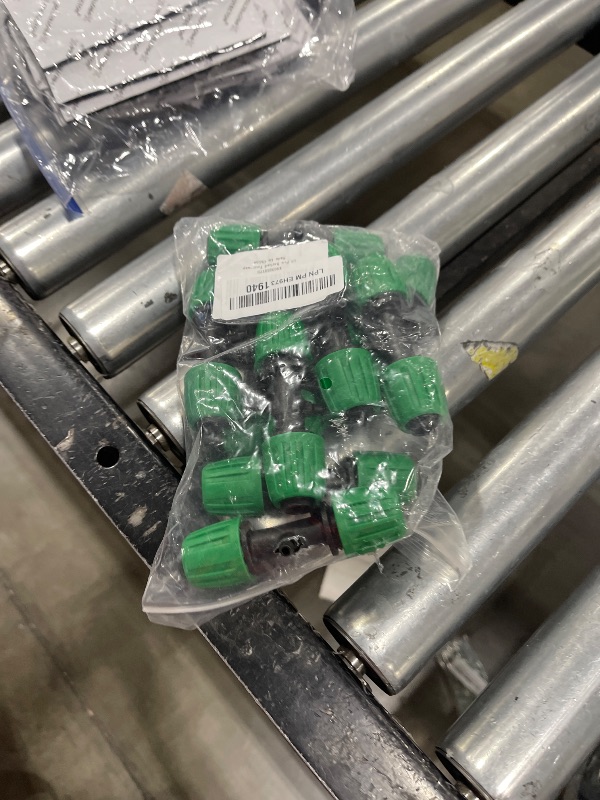 Photo 1 of 10 Pcs 1/2" to 1/4" Barbed Tee Connector, 1/2 Inch to 1/4 Inch Drip Irrigation Fittings Drip Line Reducer Tee Connectors 1/2" to 1/4" 4-Way Splitter Connectors for Garden Drip Irrigation System