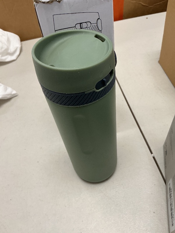 Photo 1 of IDEUS Insulated Stainless Steel Water Bottle 17 oz Push Button Lid & Leakproof Travel Mug for Hot/Cold Beverages Fits Most Cup Holder (Green)
