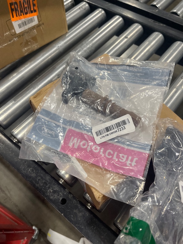 Photo 1 of Motorcraft Ignition Coil for 2019 Ford F-59, Stripped - DG521