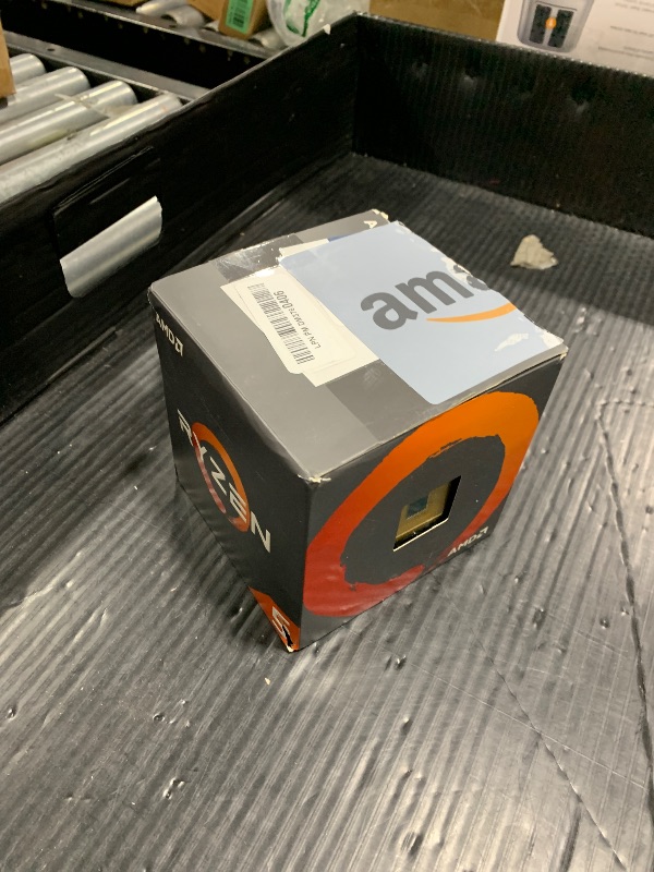 Photo 1 of AMD Ryzen 5 1600 65W AM4 Processor with Wraith Stealth Cooler (YD1600BBAFBOX)