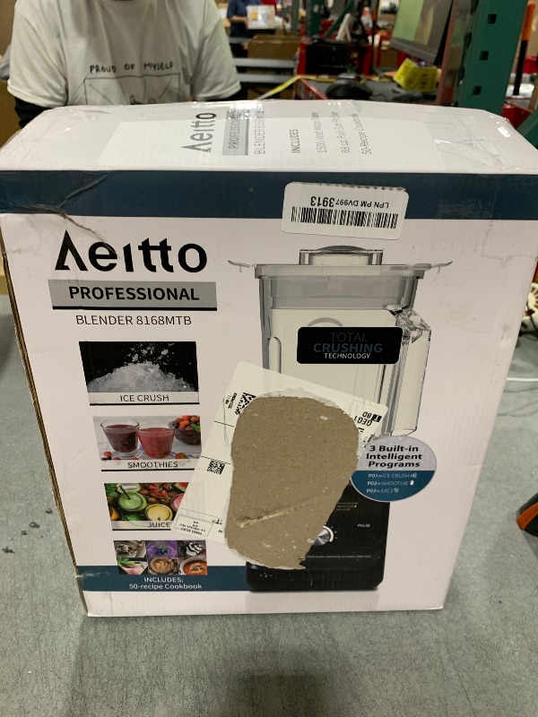 Photo 1 of Aeitto Blender, Blenders for Kitchen with 1500-Watt Motor, 68 Oz Large Capacity, Professional Countertop Blenders for Ice Crush, Frozen Drinks (Silver)