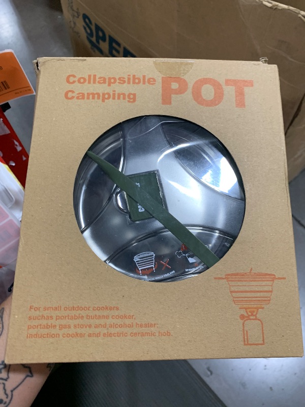 Photo 1 of CAMPWOLF 2.5L Collapsible Camping Cook Pot,Portable Cookware for Outdoor Hiking (Dark Green)
