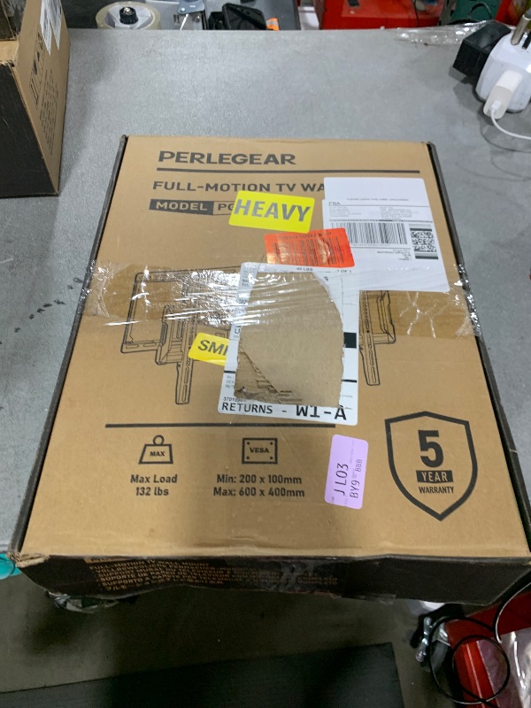 Photo 1 of Perlegear UL-Listed Full Motion TV Wall Mount for 40–86 Inch Flat Curved TVs up to 132 lbs, 12?/16? Wood Studs, TV Mount Bracket with Tool-Free Tilt, Swivel, Extension, Max VESA 600 x 400mm, PGLF15
