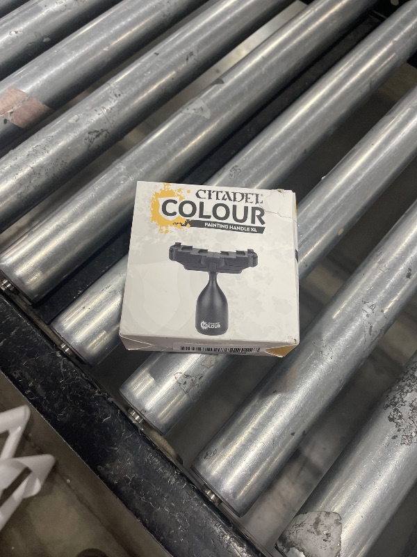 Photo 1 of Games Workshop - Citadel Colour Painting Handle XL v2