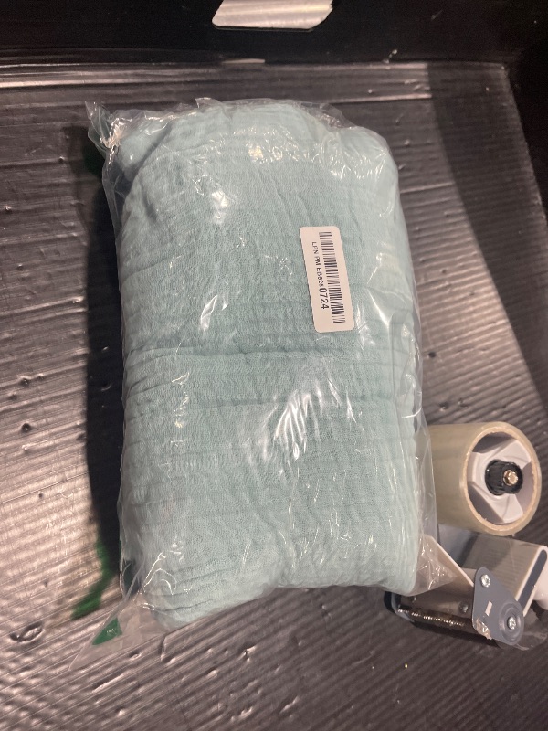 Photo 1 of Joydeco 100% Cotton Muslin Throw Blanket for Couch Bed and Sofa, 4-Layer Lightweight and Breathable Soft Gauze Blanket for All Season, Luxury Throws Cotton Blanket Gift(Teal, 55"x75")