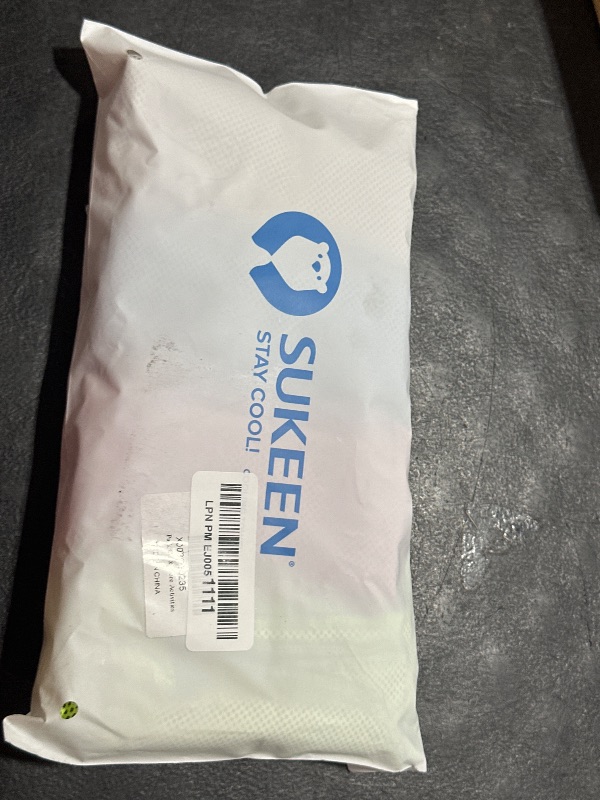Photo 1 of Sukeen 4 Pack Cooling Towel (40"x12"), Soft Breathable Chilly Microfiber Towel for Yoga, Sport, Running, Gym, Workout & More Activities