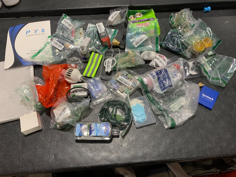 Photo 1 of bag of mixed items 