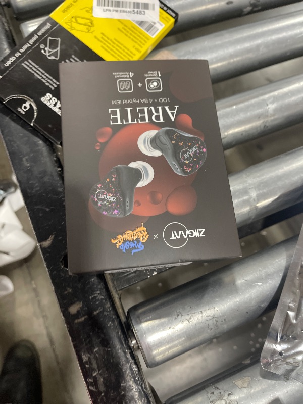 Photo 1 of Linsoul ZiiGaat x Fresh Reviews Arete in Ear Monitor, 1DD+4BA Hybrid Earphone IEM, Wired Gaming Earbuds, Studio Monitor Tunning, with Detachable IEM Cable for Musician Audiophile(Black)