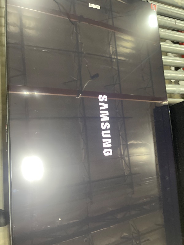 Photo 1 of SAMSUNG 55-Inch Class OLED S90F 4K Smart TV (2025 Model) NQ4 AI Gen3 Processor, 4K AI Upscaling Pro, OLED HDR +, Motion Xcelerator 144Hz, Samsung Vision AI, Alexa Built-in