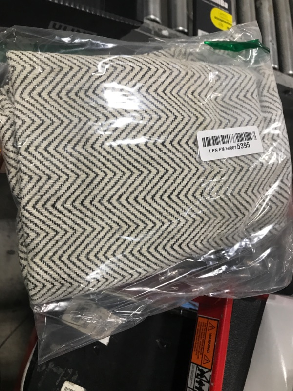Photo 1 of Cream White Pillow Covers 20x20 Set of 2 Modern Mid Century ZigZag Textured Pillowcase Chevron Weave Pattern Velvet Soft Chenille Luxirious Herringbone Cushion Cover For Living Room Couch Sofa Bed