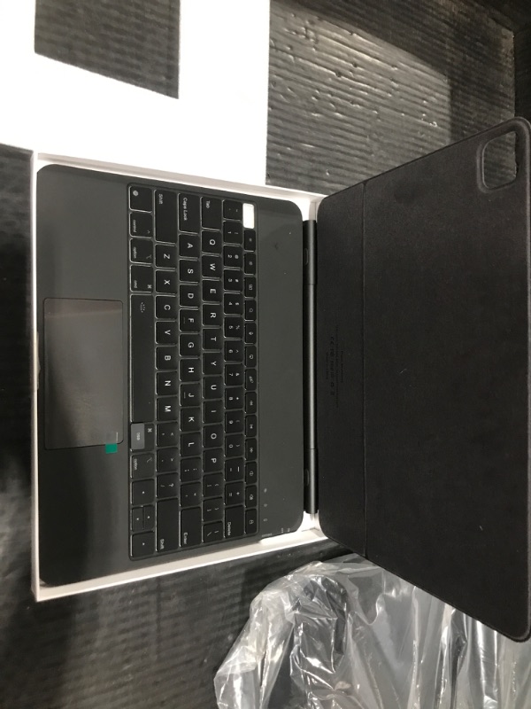 Photo 1 of Magic Keyboard for iPad Air 13 (M3 2025 / M2 2024) and iPad Pro 12.9 inch (6rd, 5th, 4th and 3th gen), Magnetic Keyboard Case with Multi-Touch Trackpad, Backlit Function