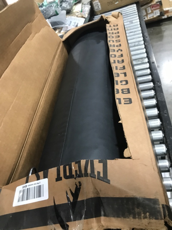 Photo 1 of Everlast Elite 2 Heavy Bag (Black | 70 lb)