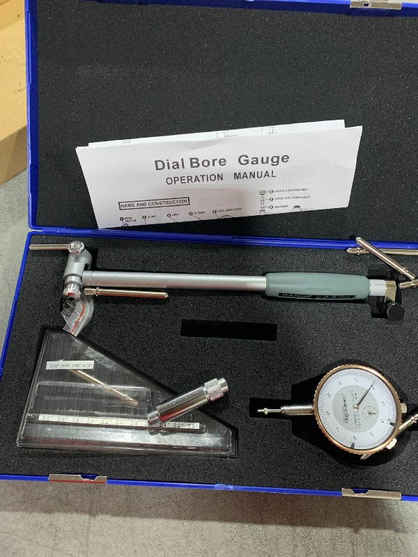 Photo 1 of Accusize Industrial Tools 2-6 inch by 0.0001'' Dial Bore Gauge Set, 6'' Stem Length, Ee20-1006