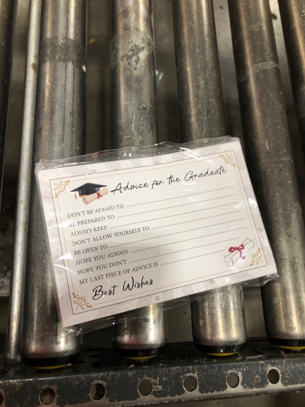Photo 1 of Hedeey 50 PCS Graduation Advice Cards, Graduation Party Supplies 2025 Advice Cards for High School or College Graduation (Blackboard 50)