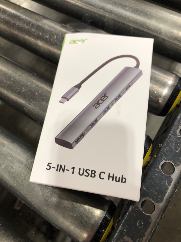 Photo 1 of Acer 5 in 1 USB C Hub with 4K HDMI, 100W Power Delivery, 3 USB A Data Ports, USB C to HDMI Multiport Adapter for Laptop, PC, Tablet, MacBook Air, iPad Air, iMac, iPhone 15/16 Pro/Pro Max