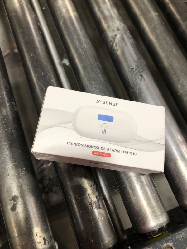 Photo 1 of X-Sense Carbon Monoxide Detector, Replaceable Battery Powered CO Alarm with Digital Display, Portable Carbon Monoxide Detector for Travel, XC0C-SR, 1-Pack