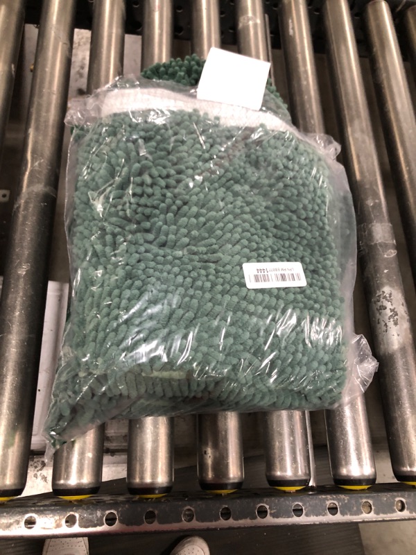 Photo 1 of Hearth & Harbor Bathroom Rugs Sets 2 Piece, Chenille Bath Mat Set - Machine Washable Bath Mats for Bathroom Non-Slip Backing Rubber Quick Dry Bathroom Mat - Hunter Green Bath Rug, 17x24-20x32