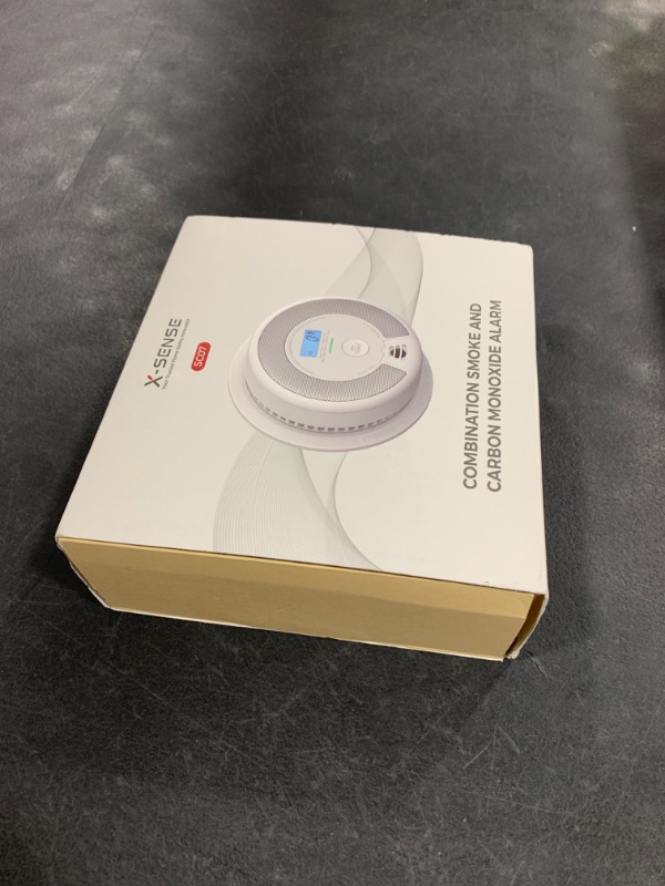 Photo 1 of X-Sense 10-Year Battery Combination Smoke Carbon Monoxide Alarm Detector with Large LCD Display (Standalone Model)