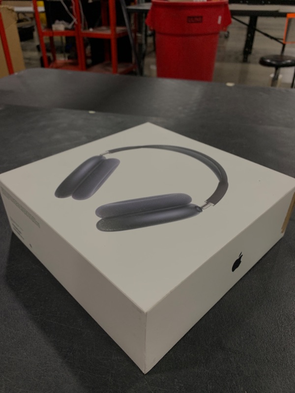 Photo 1 of Apple AirPods Max Wireless Over-Ear Headphones, Pro-Level Active Noise Cancellation, Transparency Mode, Personalized Spatial Audio, USB-C Charging, Bluetooth Headphones for iPhone - Midnight