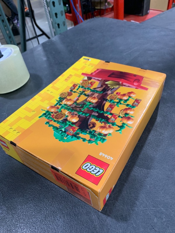 Photo 1 of LEGO Money Tree - Lunar New Year Building Toy - Kids Chinese Culture Learning and Educational Toy for Boys and Girls, Ages 9+ - Holiday Decorations for Table - 40648