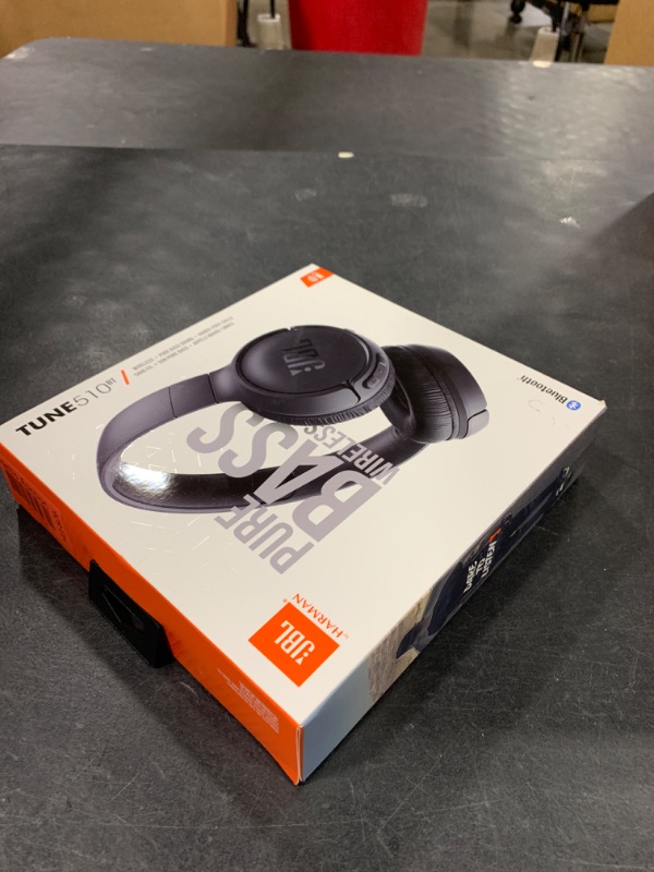 Photo 1 of JBL Tune 510BT - Bluetooth headphones with up to 40 hours battery, microphone for call, foldable and comfortable, Android and iOs compatible (Black)