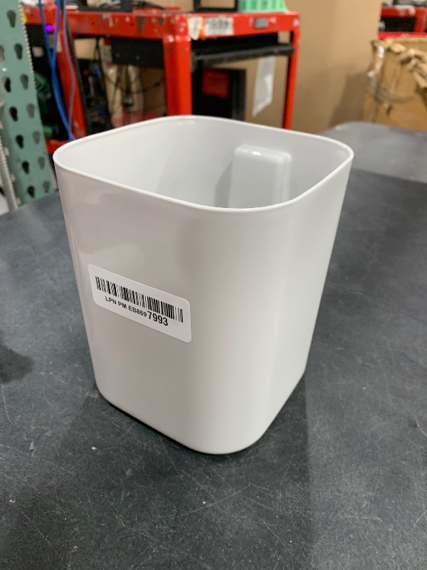 Photo 1 of Begale 0.5 Gallon Tiny Plastic Garbage Can, Mini Trash Can with Lid, Gray