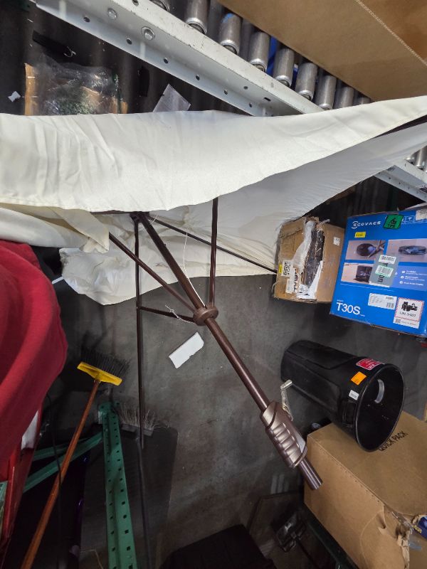 Photo 1 of ***DAMAGED - SEE COMMENTS***
EliteShade USA 10-Year-Non-Fading 6x6Ft Square Market Umbrella Patio Outdoor Table Umbrella with Ventilation, Natural