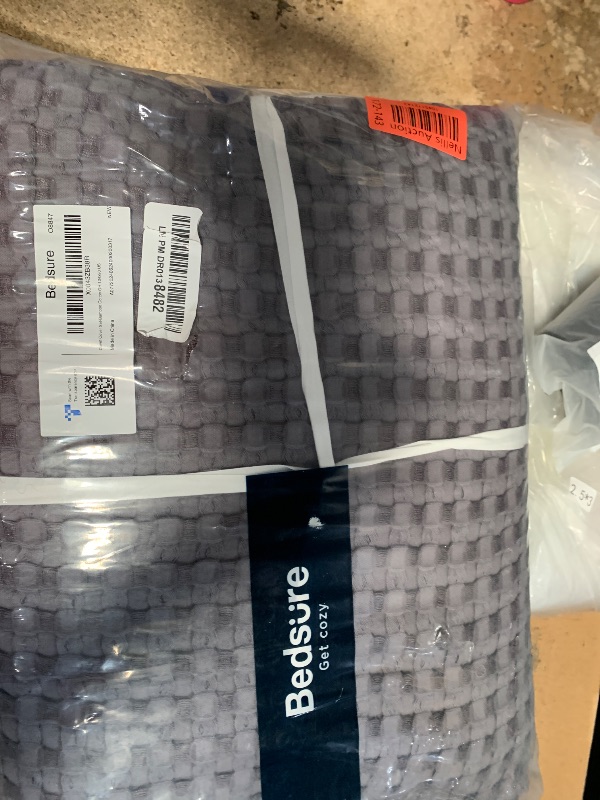 Photo 1 of Bedsure Waffle Duvet Cover King - Moisture-Wicking Cotton Blend Rayon Derived from Bamboo Duvet Cover Set for Hot Sleepers, Cooling Bedding Set with a Vintage Charm, 3 Pieces (Charcoal, 104"x90")