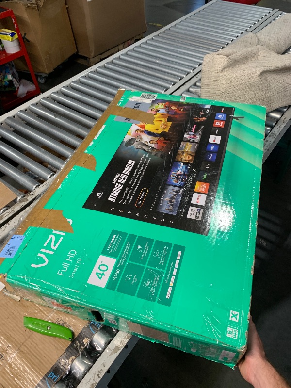 Photo 1 of ($209 VALUE) (MISSING REMOTE AND ACCESSORIES) VIZIO 40-inch Full HD 1080p Smart TV with DTS Virtual: X, Alexa Compatibility, Google Cast Built-in, Bluetooth Headphone Capable, (VFD40M-08 New)