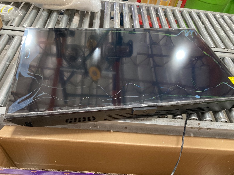 Photo 1 of **SMASHED SCREEN FINAL SALE**Roku Smart TV – 50-Inch Select Series 4K HDR RokuTV with Roku Enhanced Voice Remote, Brilliant 4K Picture, Automatic Brightness, & Seamless Streaming – Live Local News, Sports, Family Entertainment