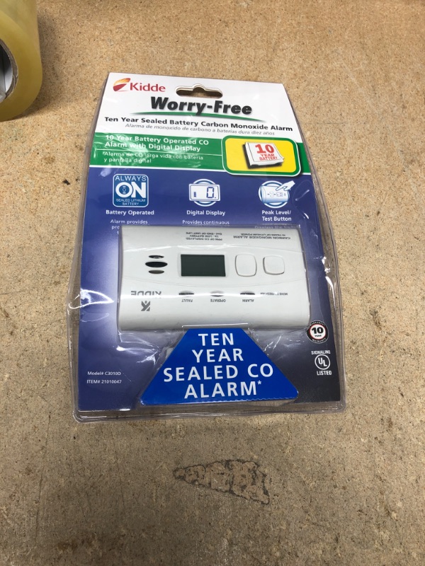 Photo 1 of Kidde 21010047 C3010D Carbon Monoxide Alarm with Digital Display and 10 Year Sealed Battery