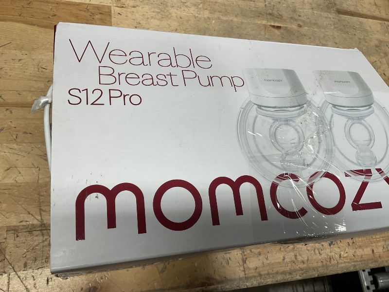 Photo 1 of MOMCOZY WEARABLE BREAST PUMP S12PRO 