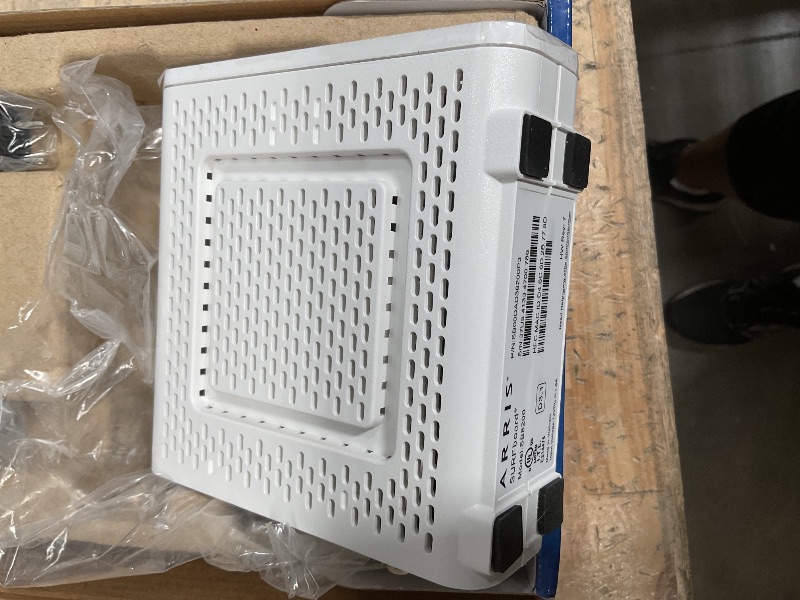Photo 1 of ARRIS (SB8200) - Cable Modem - Fast DOCSIS 3.1 32x8 Gigabit Cable Modem , Approved for Comcast Xfinity, Cox, Charter Spectrum, & more | 1 Gbps Max Internet Speed, 4 OFDM Channels