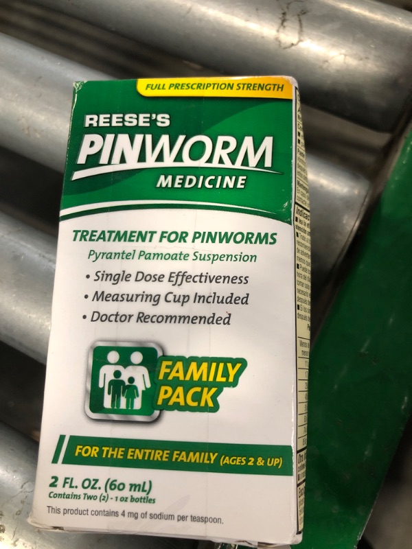 Photo 1 of REESE'S PINWORM Medicine 2 oz PYRANTEL PAMOATE Suspension (Pack of 2)