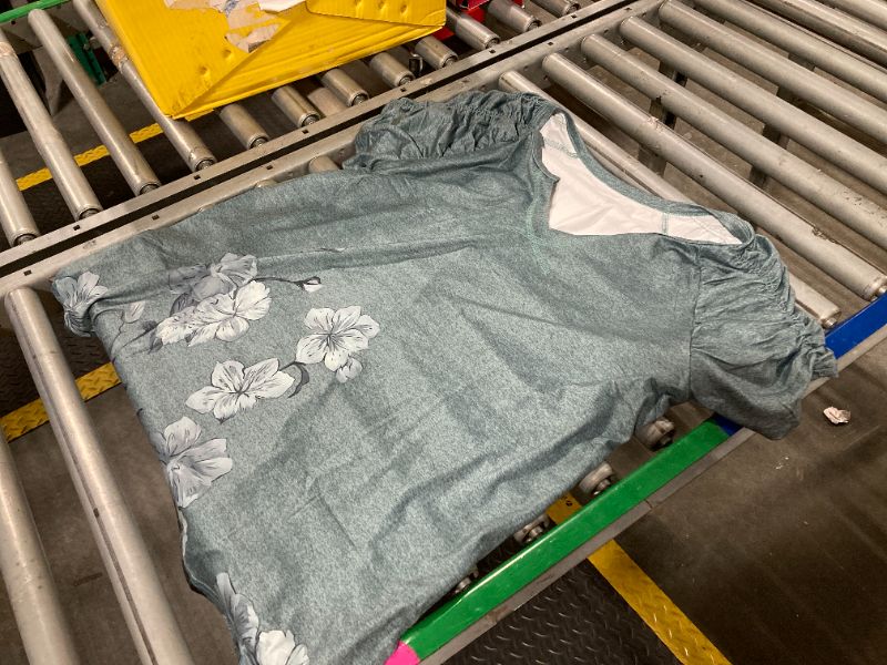 Photo 1 of ***SIZE LARGE*** Womens Short Sleeve Tops Casual Solid Color Ladies Summer Shirts Dressy Plus Size T Shirts