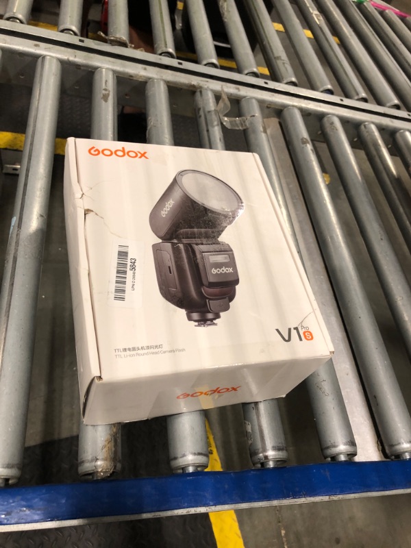 Photo 1 of Flashpoint Zoom Li-on X R2 TTL Round Head On-Camera Flash for Sony, Godox V1-S Wireless Speedlight with 76Ws Output, 2.4G 2600mAh Li-ion Battery, 480 Full-Power Flashes?