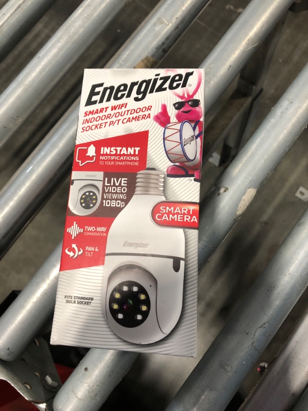 Photo 1 of Energizer Connect Smart 1080p HD Outdoor Security Socket Camera with Siren Alarm, Remote Access, Motion Alerts, 2 Way Audio and Night Vision, White