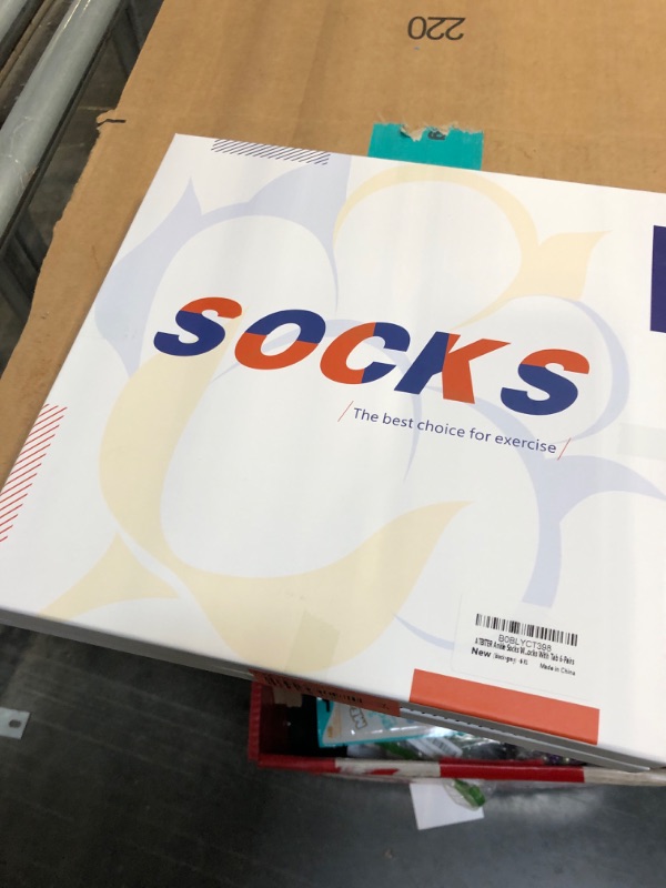 Photo 1 of **BUNDLE OF TWO** ATBITER Ankle Socks Womens and Men Thin Athletic Running Low Cut No Show Socks With Heel Tab 6/10-Pairs