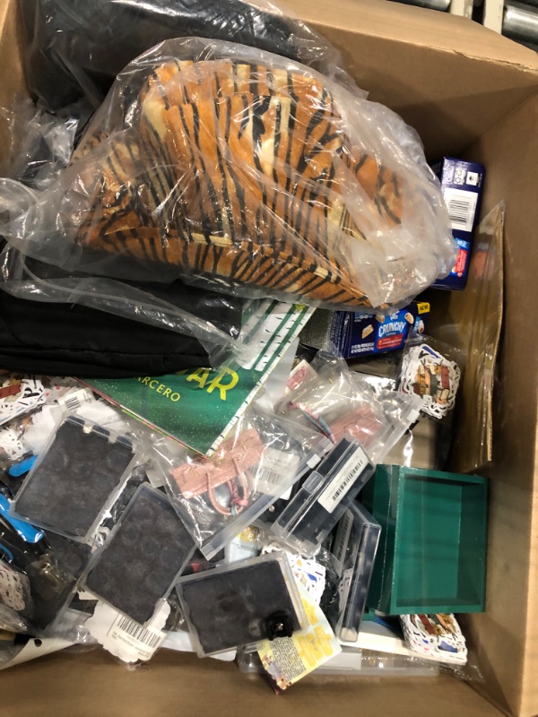 Photo 1 of ***MIXED LOT OF RANDOM ITEMS, FINAL SALE, NO RETURNS***