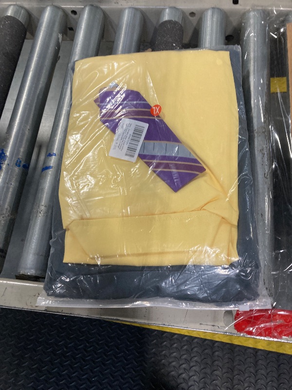 Photo 1 of ***SIZE XL*** Generic Joker 2 Suit Arthur Fleck Cosplay Costume Cosplay Outfits for Halloween, X-Large