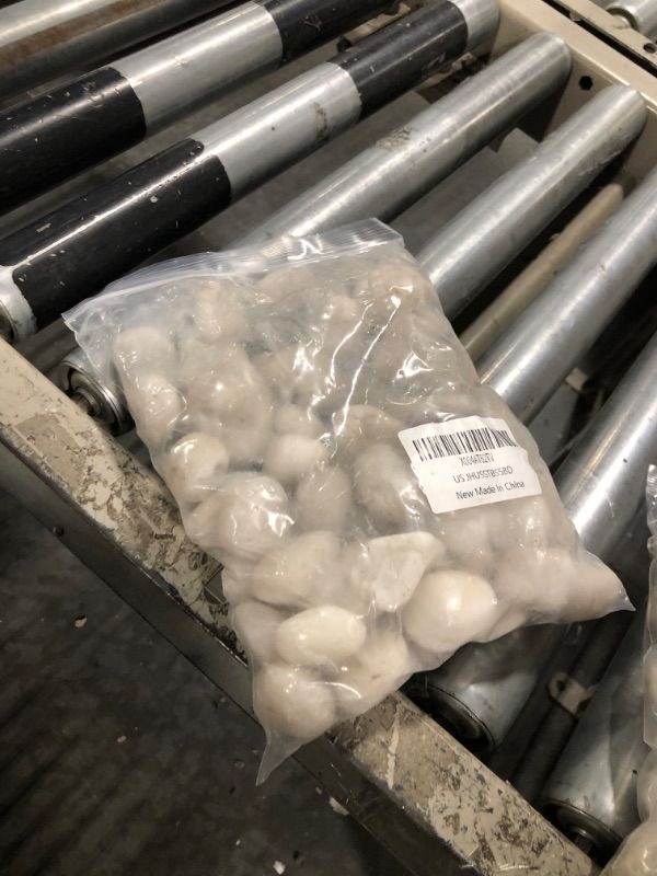 Photo 1 of 5lbs White River Rocks, Natural Pebbles for Indoor Plants, 0.79-1.77Inch Decorative Stones Polished River Rocks for Plants Indoor, Vase Filler Fish Tank Aquariums Gravel Landscaping Garden Outdoor