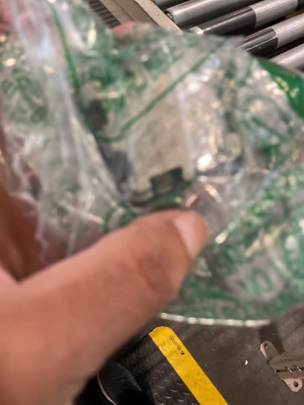 Photo 1 of AMD Ryzen 7 7800X3D 8-Core, 16-Thread Desktop Processor