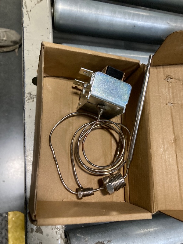 Photo 1 of 1177 high limit thermostat switch for Fryer 3/8"Mpt Stuff Box, LCCM2003000 Hi Limit Safety Cut Out Thermostat compatible with Imperial fits for Anets 42564 deep Fryer, Hi Limit 445°F