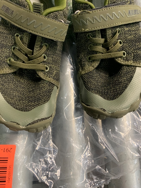 Photo 1 of ***(HEAVILY USED/ MINOR DAMAGE)***KUBUA Kids Barefoot Shoes Boys Girls Sneakers for Sports Tennis Running Walking Minimalist Naturally Zero Drop Lightweight Splay Shoes A Green 3.5 Big Kid