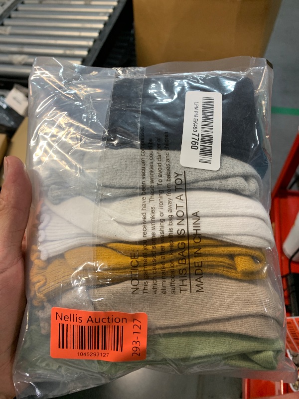 Photo 1 of (BAGGED) BomKinta Ruffle Socks Women Lightweight Cotton Sock Turn-Cuff Frilly Sock Casual Above Ankle Socks Black Gold Gray White Yellow Green 6 Pairs Size 5-10