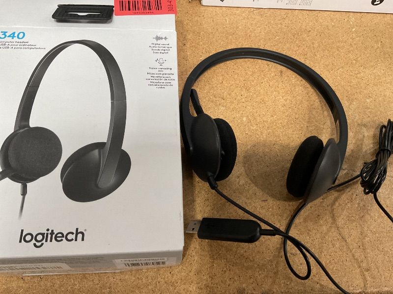 Photo 1 of Logitech USB Headset H340, Stereo, USB Headset for Windows and Mac - Black